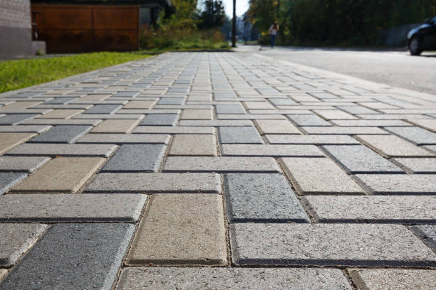 Best Custom Driveway Pavers  in Warrensburg, IL